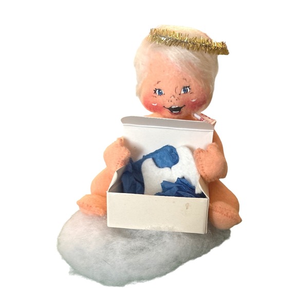 Annalee Doll Other - VTG‎ Annalee 7" Angel's First Wings Doll 1999 with Halo Cloud Base